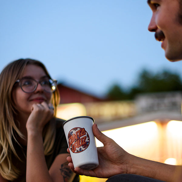 16oz-pint-cup-santa-cruz-w7 16oz_pints_santa_cruz_vacationdot_couple_square.jpg