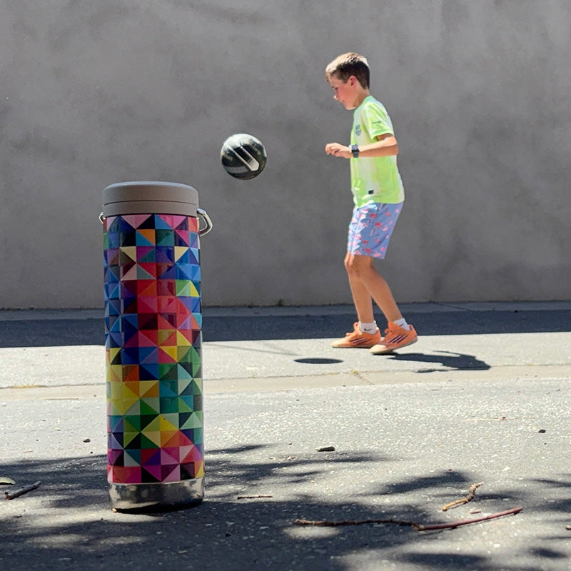 20oz-tkwide-with-twist-cap-mosaic-i2 20oz_tkwide_bottle_seasonal_mosaic_kid_wall_square.jpg