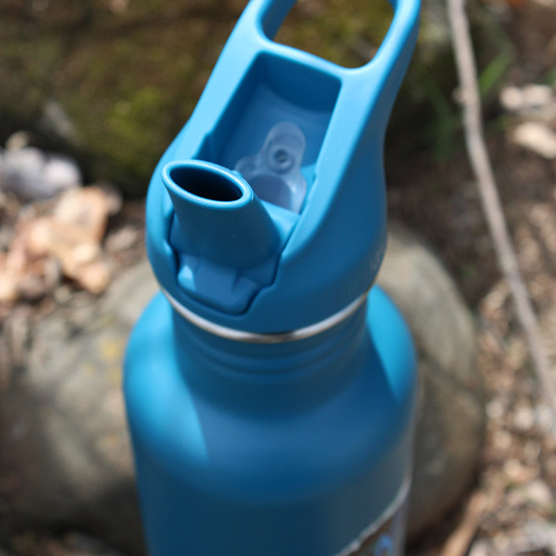 27oz-classic-with-flip-seal-sport-cap-santa-cruz-y8 27oz_classic_water_bottle_santacruz_corsair_wave_dot_flip_seal_cap_square.jpg