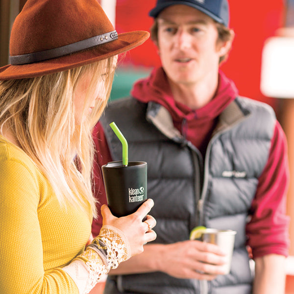 tumbler-straw-lid-with-straw-c4 K16VSSC-SB-guy-girl_style_9a499e23-5b7a-4a0d-b42e-d1b4b02627b2.jpg