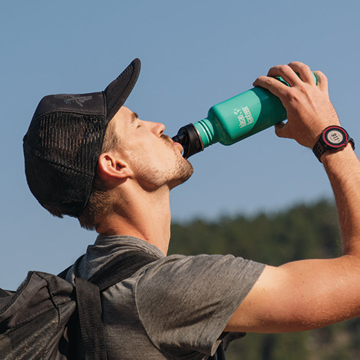 classic-sport-cap-d6 K27CPPS-SC-sport_cap_drinking_lifestyle.jpg