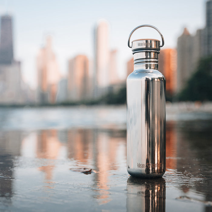 27oz-reflect-with-bamboo-cap-n1 K27SSLRF-MS-BAMBOO_reflecttion_bottle_lifestyle.jpg