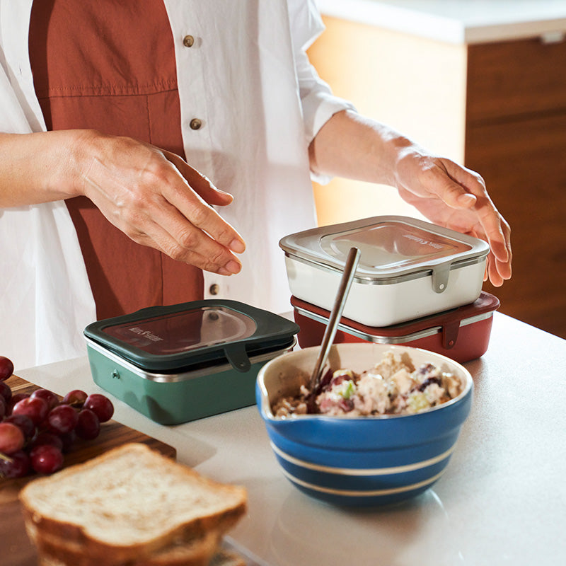 23oz-rise-food-box-lunch-f1 rise_food_lunch_box_kitchen_stack_bowl_square.jpg